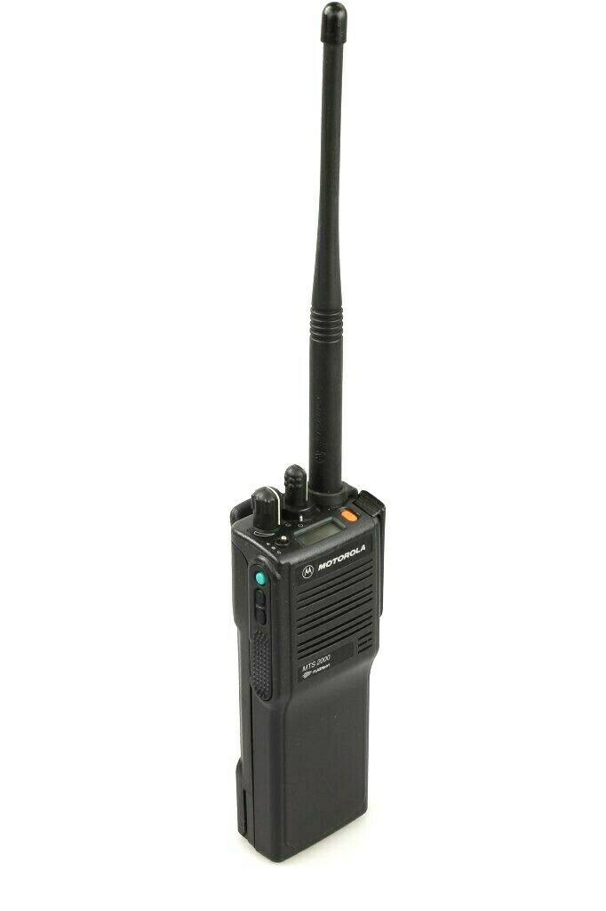 Motorola MTS2000 FHandfunkgerät VHF = 136 - 174 MHz inkl. Neuakku Motorola MTS2000 FHandfunkgerät VHF = 136 - 174 MHz inkl. Neuakku
